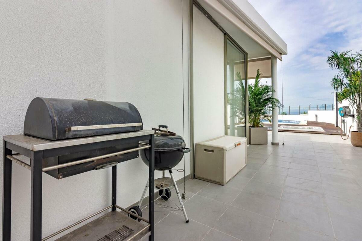 Villa White Whale Costa Adeje  Buitenkant foto